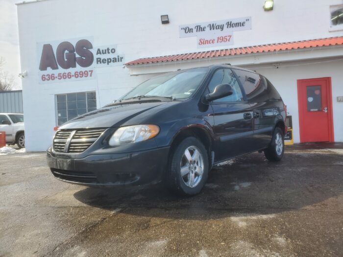 2007 Dodge Caravan - Image 5