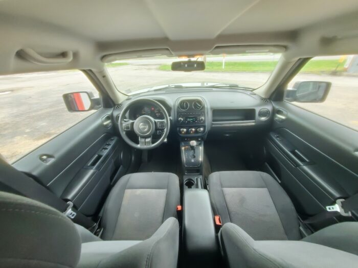 2015 Jeep Patriot - Image 13
