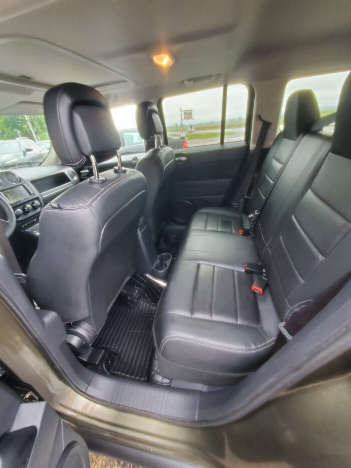 2016 Jeep Patriot - Image 11