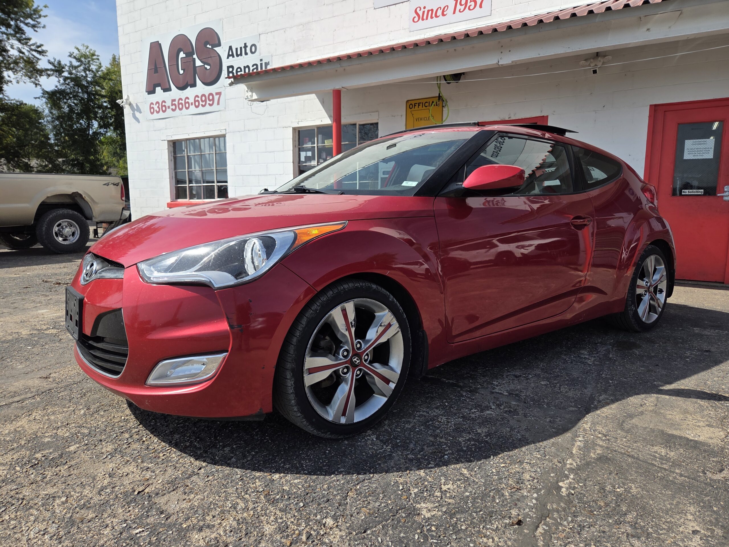 2017 Hyundai Veloster - Image 5