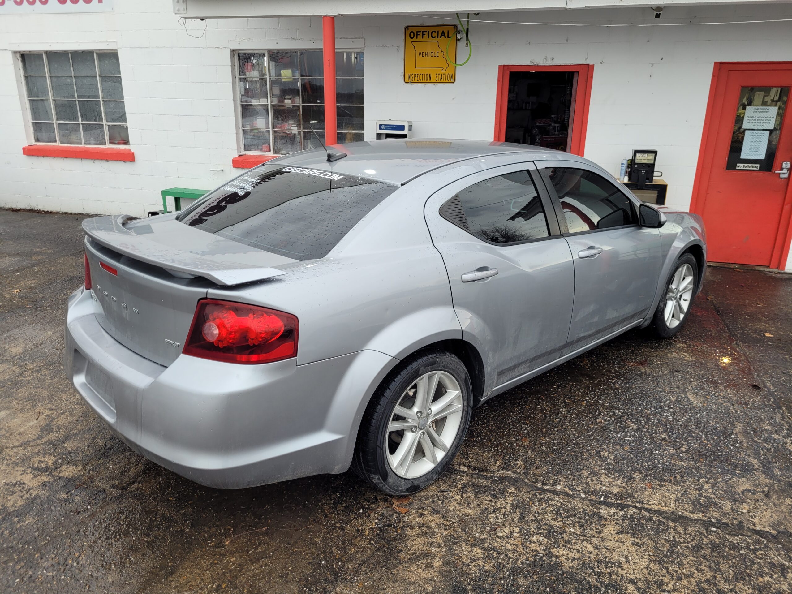 2014 Dodge Avenger SXT - Image 6