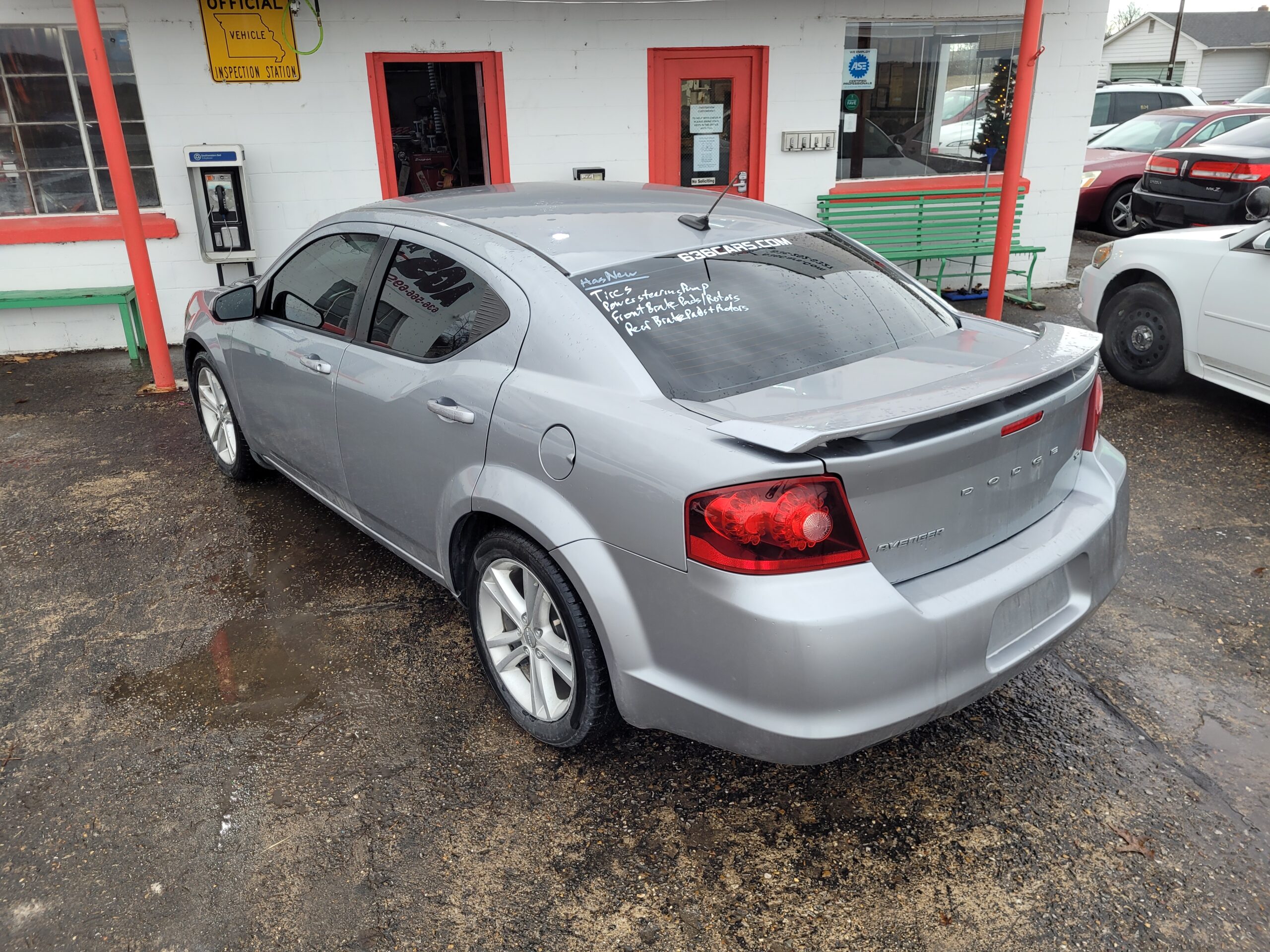 2014 Dodge Avenger SXT - Image 8