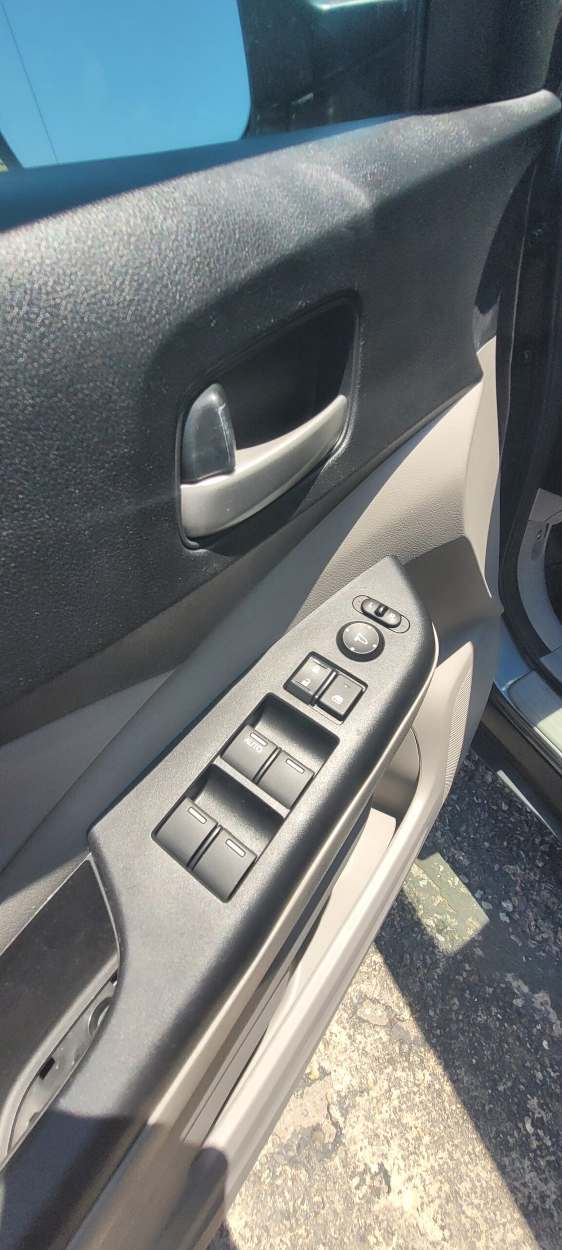 2014 Honda CR-V - Image 17