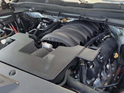 2014 Chevrolet Silverado - Image 10