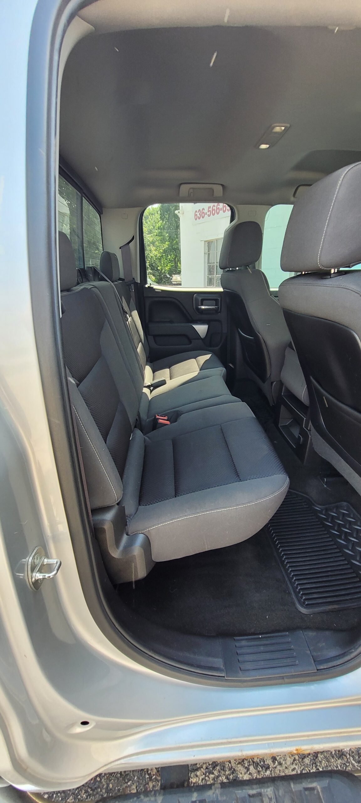 2014 Chevrolet Silverado - Image 14