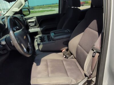 2014 Chevrolet Silverado - Image 20