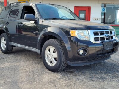 Alternative view of 2012 Ford Escape