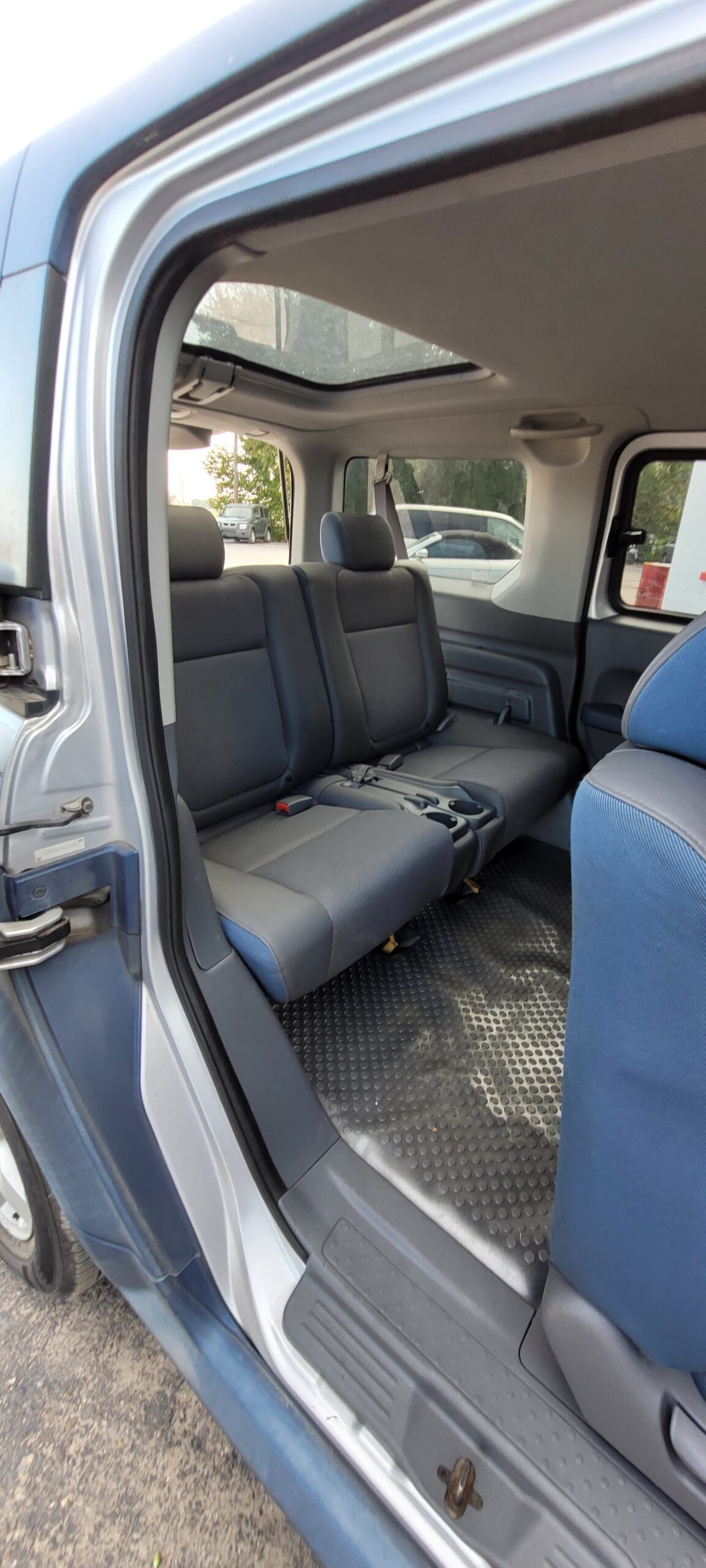 2005 Honda Element - Image 13