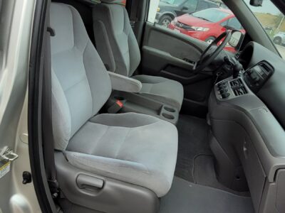 2008 Honda Odyssey - Image 15